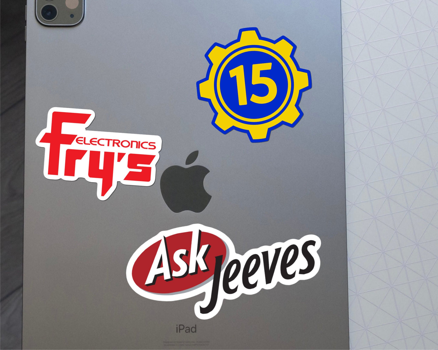 Vault-Tec Vault 15 Logo - Vault-Tec Industries, Vault-Dweller, Gamer Nerd, Gifts for him and her, for Water Bottle, Laptop, Cellphone Case
